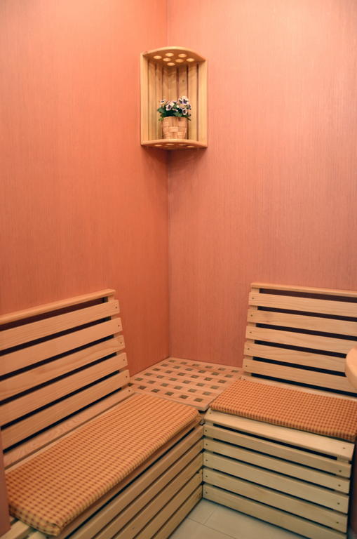 Hotel Mladimir Daruvar Extérieur photo