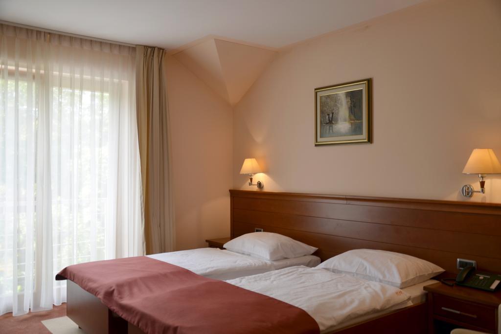 Hotel Mladimir Daruvar Chambre photo