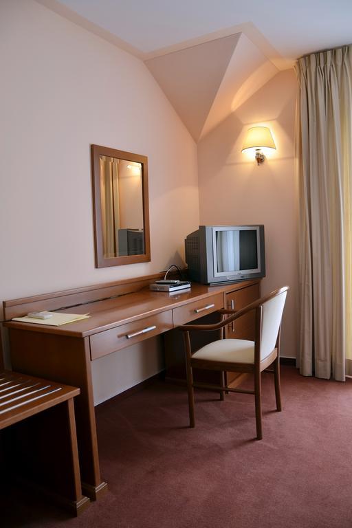Hotel Mladimir Daruvar Chambre photo