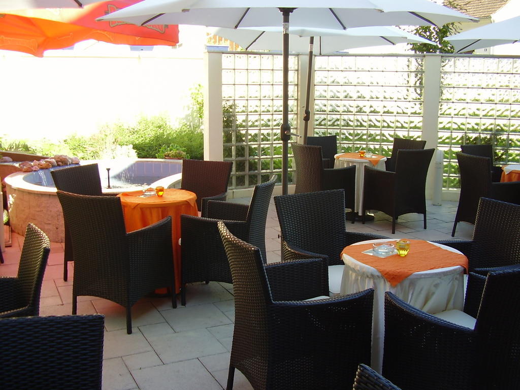 Hotel Mladimir Daruvar Extérieur photo